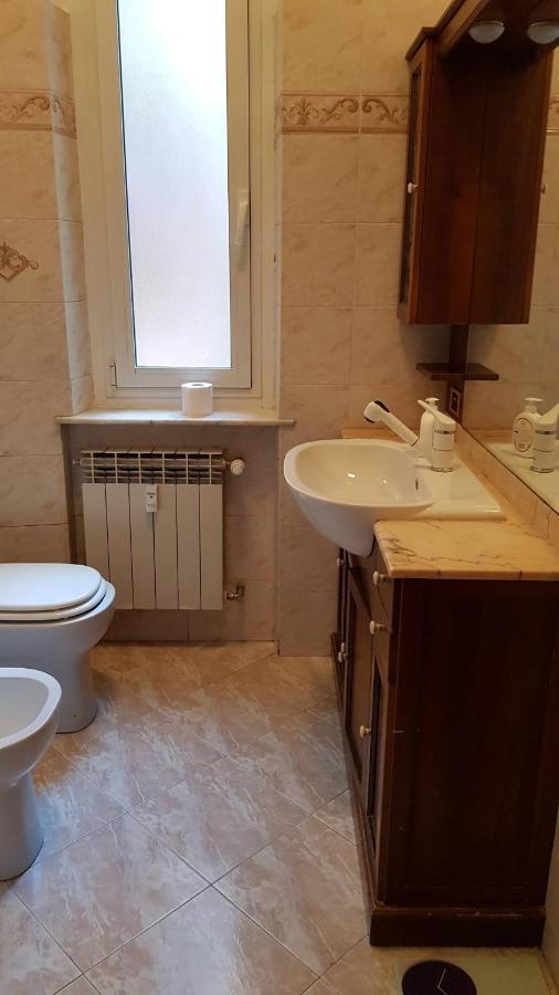 La Casa Di Bonnie & Clyde Apartment Genoa Ngoại thất bức ảnh