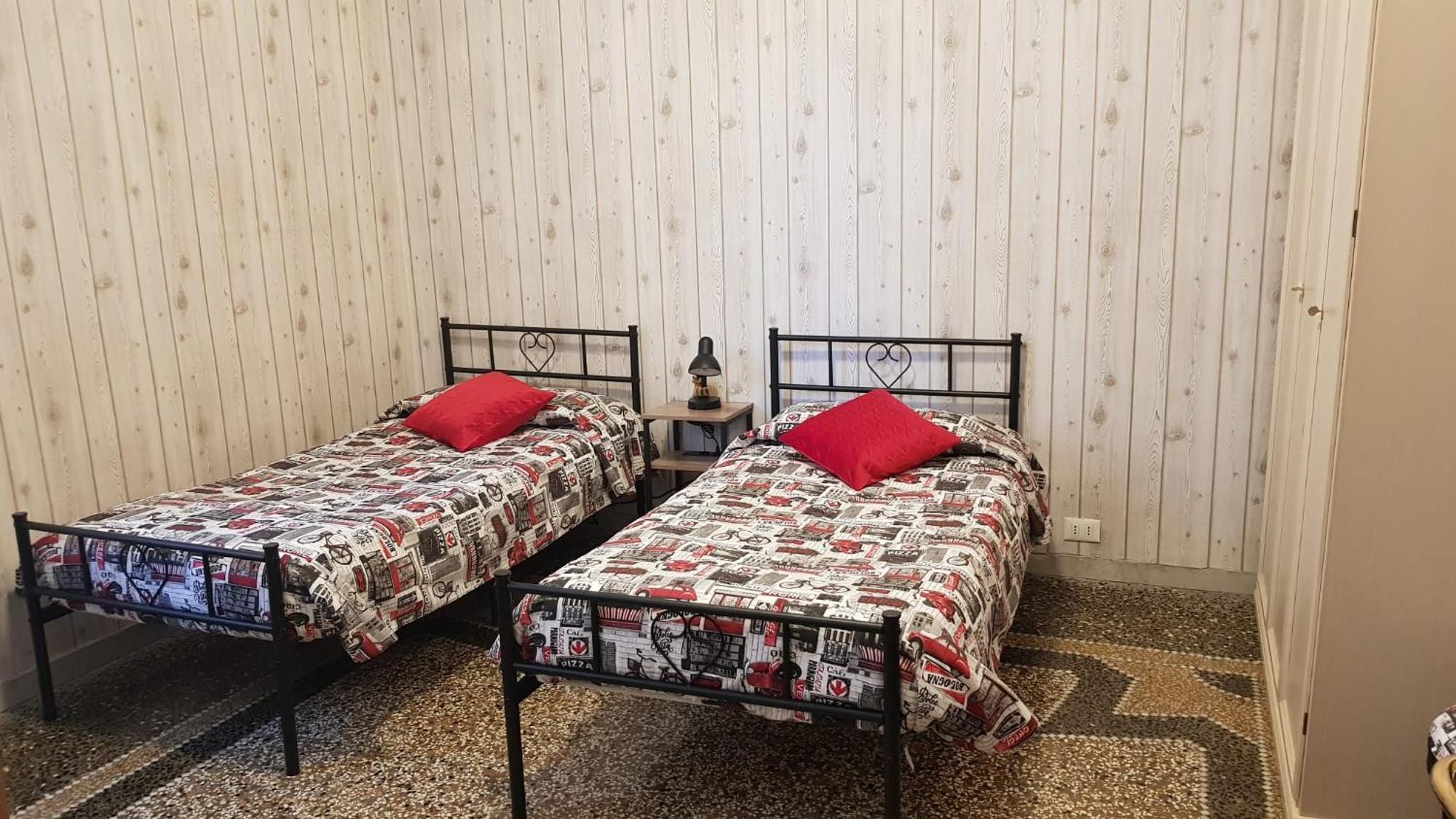 La Casa Di Bonnie & Clyde Apartment Genoa Ngoại thất bức ảnh